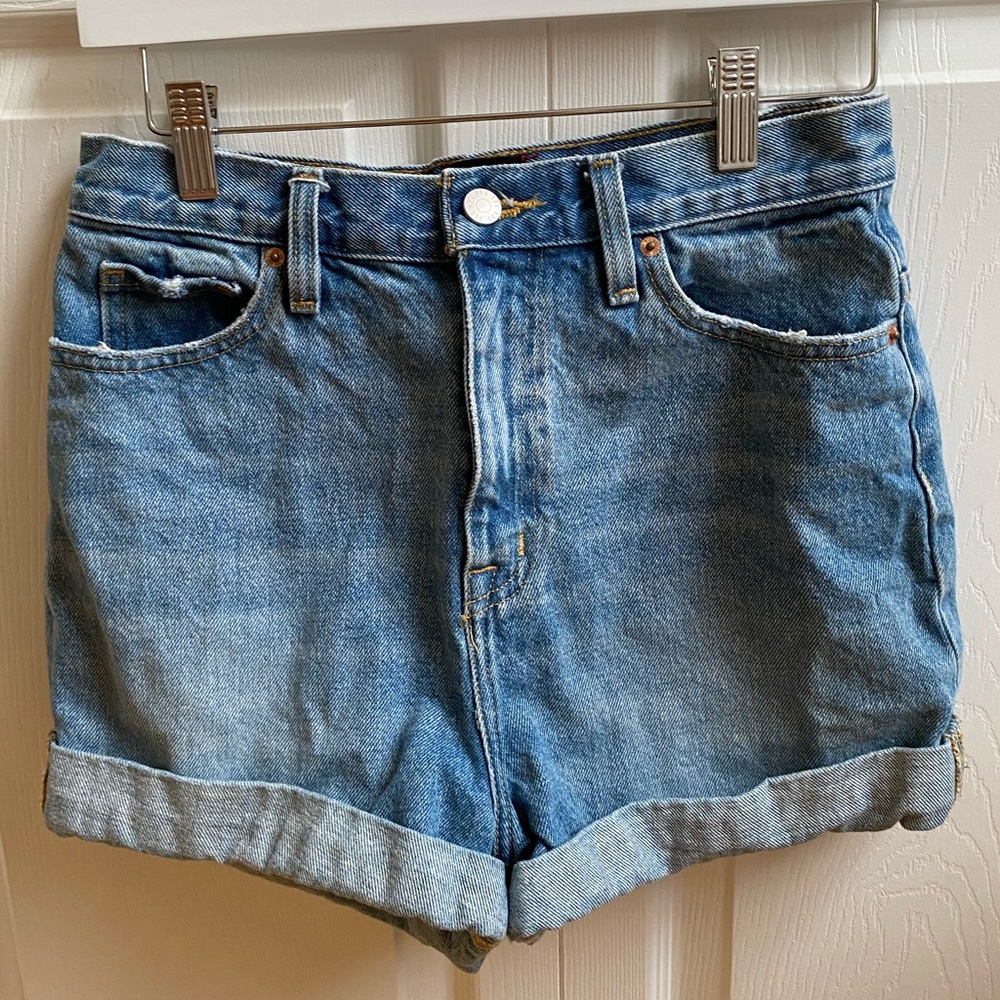 BDG Light Wash Mom High-Rise Shorts